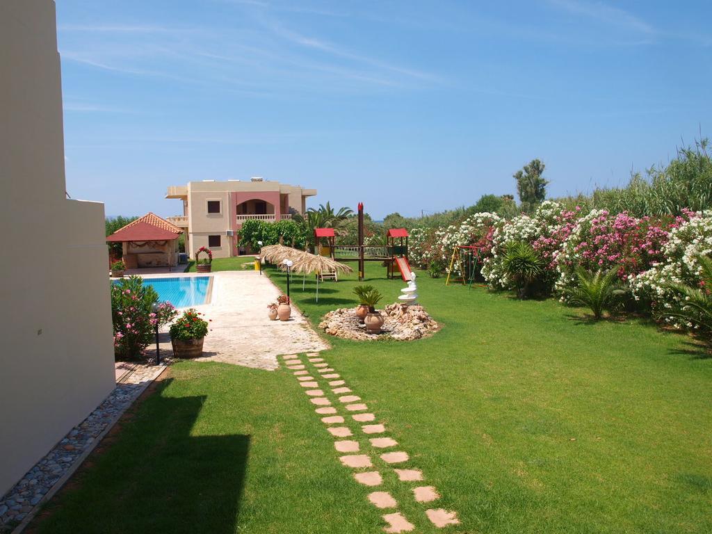 Villa Rita Apartments A Tavronitis エクステリア 写真