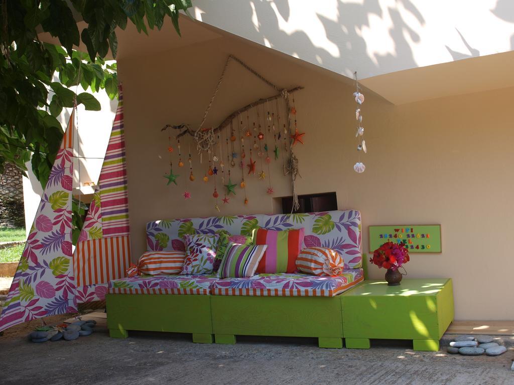 Villa Rita Apartments A Tavronitis エクステリア 写真