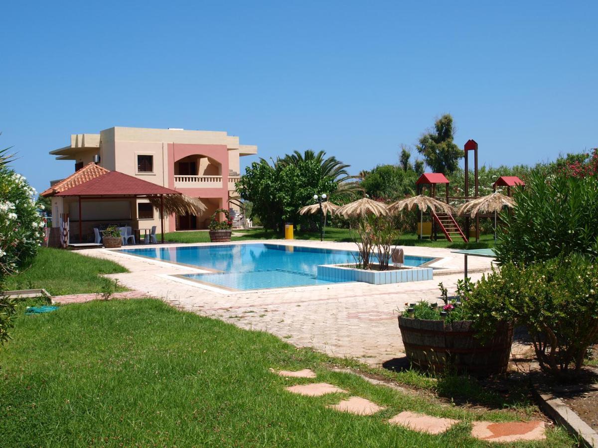 Villa Rita Apartments A Tavronitis エクステリア 写真
